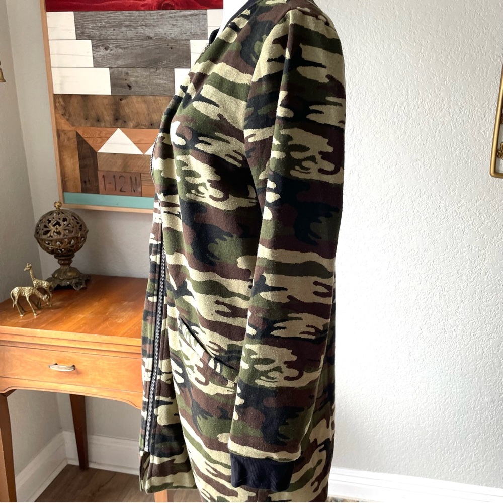 Sanctuary City Topper Zip-up Camo Jacket - Picture 8 of 11